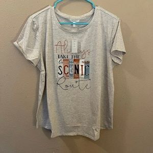 BNWT Maurices Graphic Tee!
